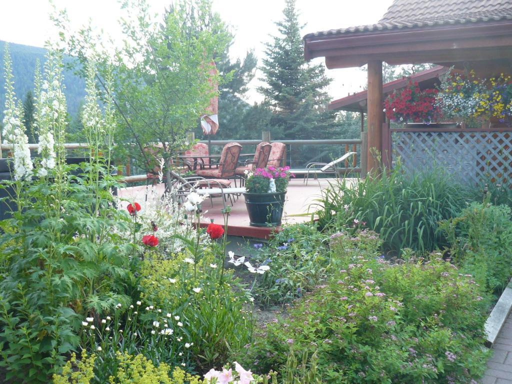 Hitching Post Resort Kelowna Rom bilde