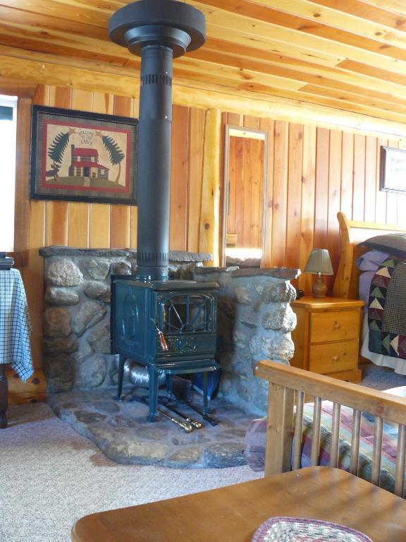 Hitching Post Resort Kelowna Rom bilde