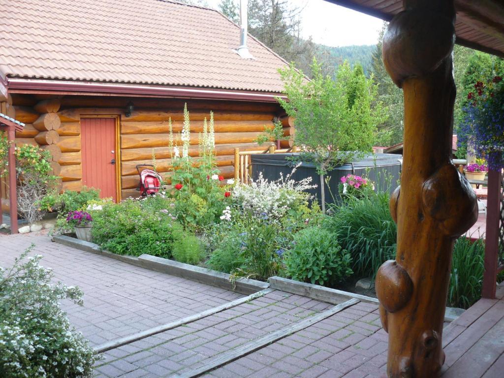 Hitching Post Resort Kelowna Rom bilde